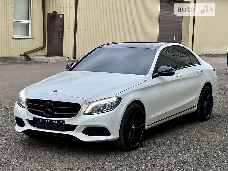 Седан Mercedes-Benz C-Class 2017 в Києві