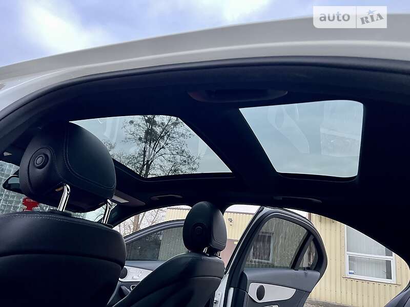 Седан Mercedes-Benz C-Class 2017 в Києві