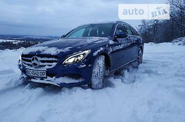 Універсал Mercedes-Benz C-Class 2017 в 