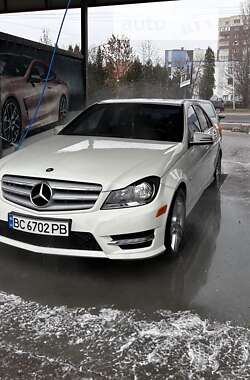 Седан Mercedes-Benz C-Class 2011 в Львове