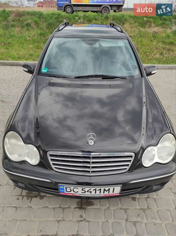 Универсал Mercedes-Benz C-Class 2006 в Львове