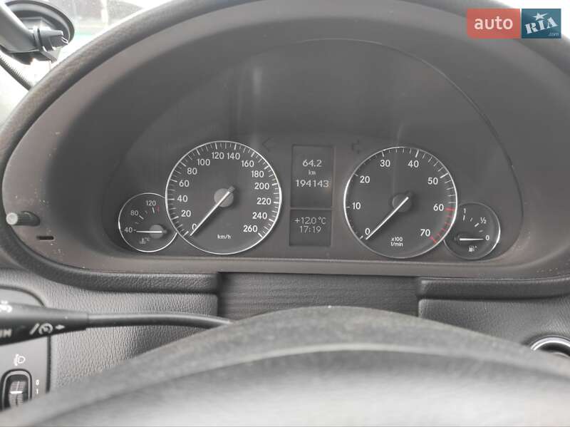 Универсал Mercedes-Benz C-Class 2006 в Львове