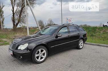 Универсал Mercedes-Benz C-Class 2006 в Львове