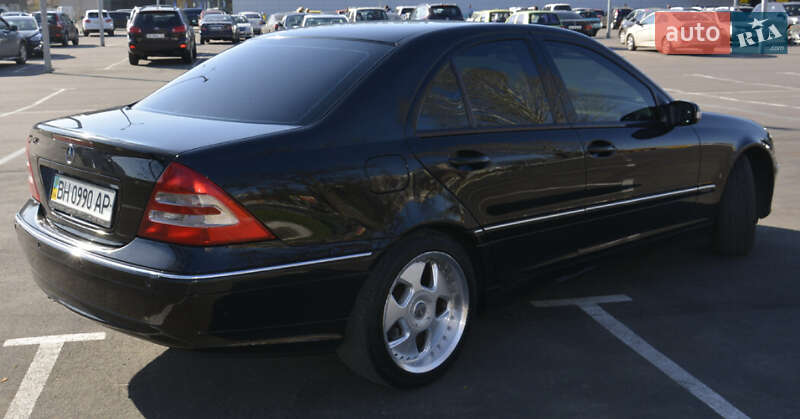 Седан Mercedes-Benz C-Class 2002 в Одесі