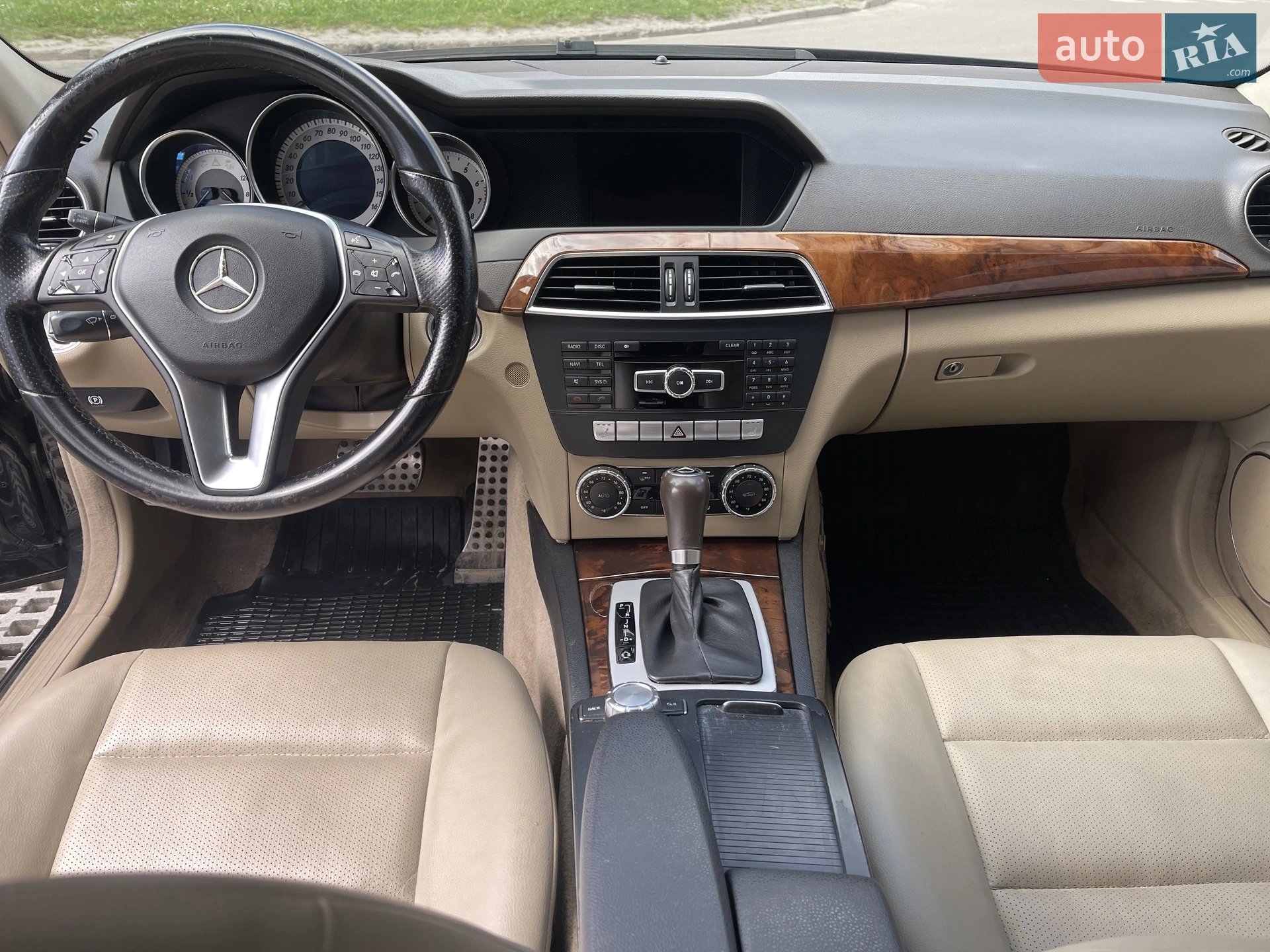 2011 Mercedes-Benz C-klasse - мініатюра 3