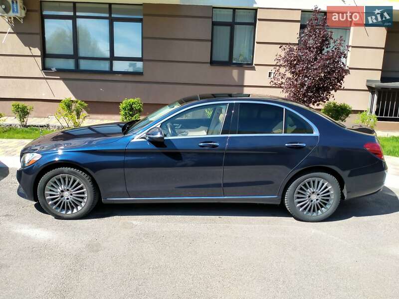 Седан Mercedes-Benz C-Class 2016 в Киеве