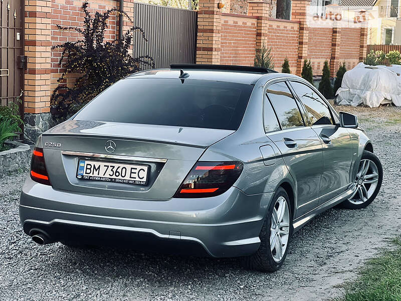 Седан Mercedes-Benz C-Class 2012 в Полтаве