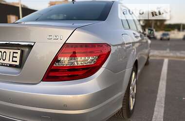 Седан Mercedes-Benz C-Class 2012 в 