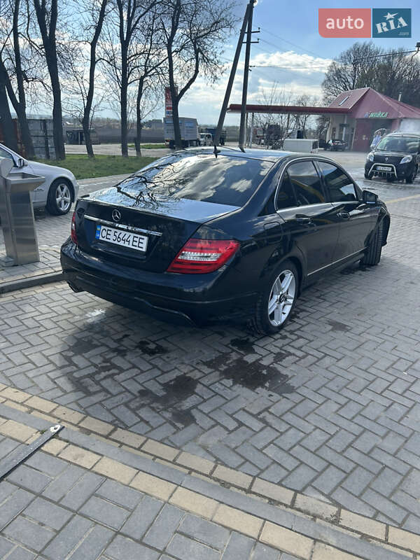 Седан Mercedes-Benz C-Class 2013 в Черновцах