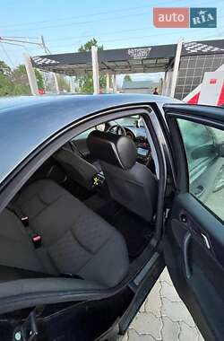 Седан Mercedes-Benz C-Class 2003 в Стрию
