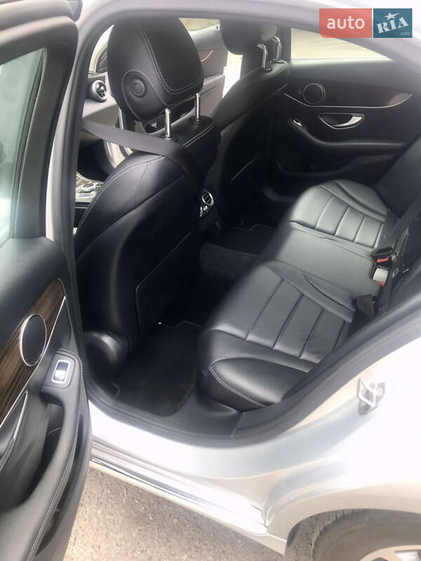 Седан Mercedes-Benz C-Class 2017 в Києві