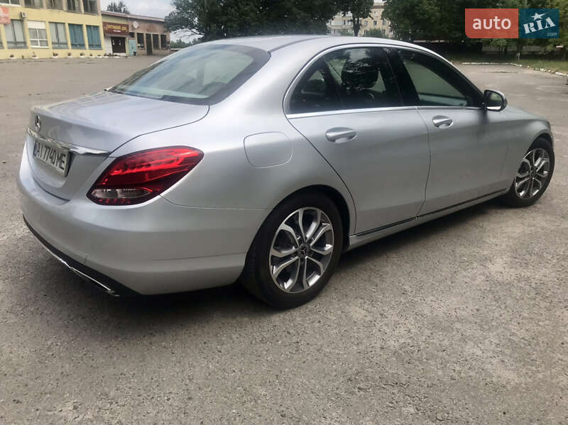 Седан Mercedes-Benz C-Class 2017 в Києві