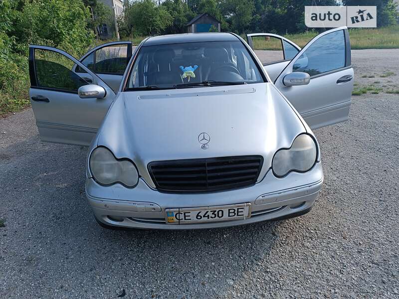 Седан Mercedes-Benz C-Class 2000 в Новоднестровске