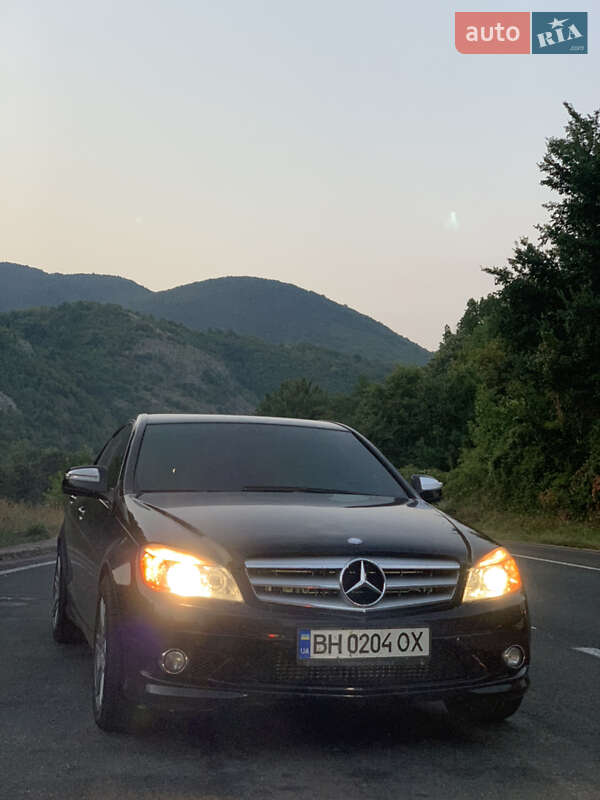 Седан Mercedes-Benz C-Class 2007 в Одессе