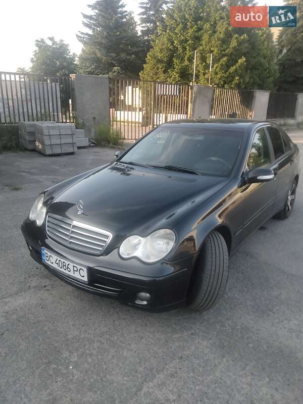 Седан Mercedes-Benz C-Class 2006 в Львове