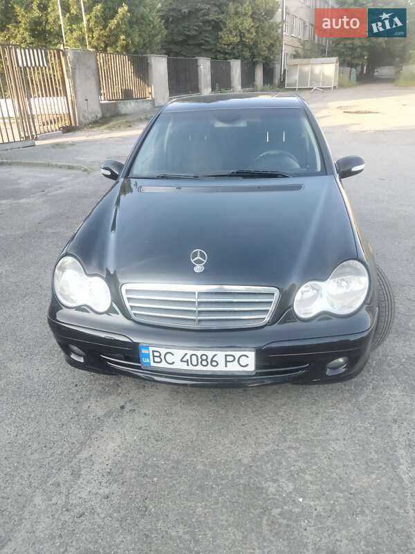 Седан Mercedes-Benz C-Class 2006 в Львове