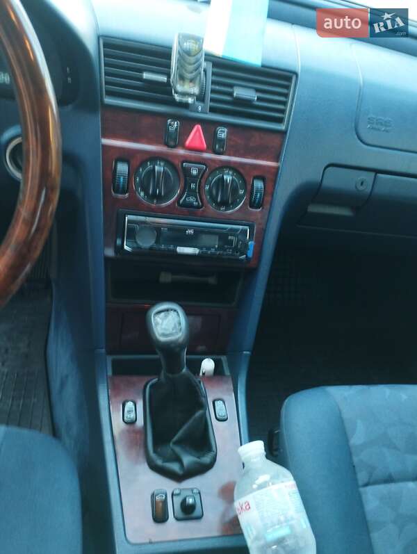 Седан Mercedes-Benz C-Class 1997 в Сокирянах