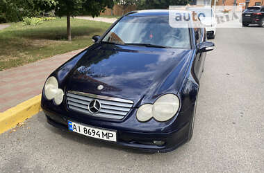 Купе Mercedes-Benz C-Class 2002 в 