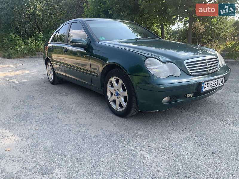 Седан Mercedes-Benz C-Class 2000 в Запорожье