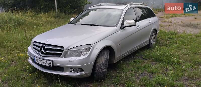Универсал Mercedes-Benz C-Class 2008 в Луцке