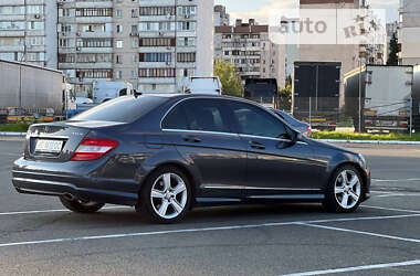 Седан Mercedes-Benz C-Class 2010 в 