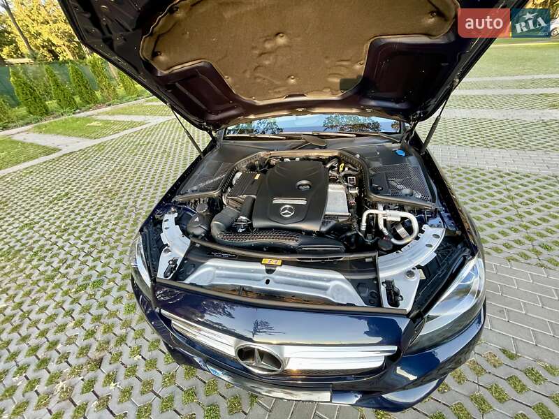 Седан Mercedes-Benz C-Class 2017 в Харькове фото 6 Седан Mercedes-Benz C-Class 2017 в Харькове