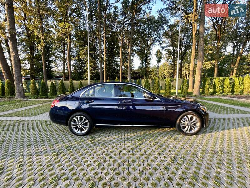 Седан Mercedes-Benz C-Class 2017 в Харькове фото 3 Седан Mercedes-Benz C-Class 2017 в Харькове