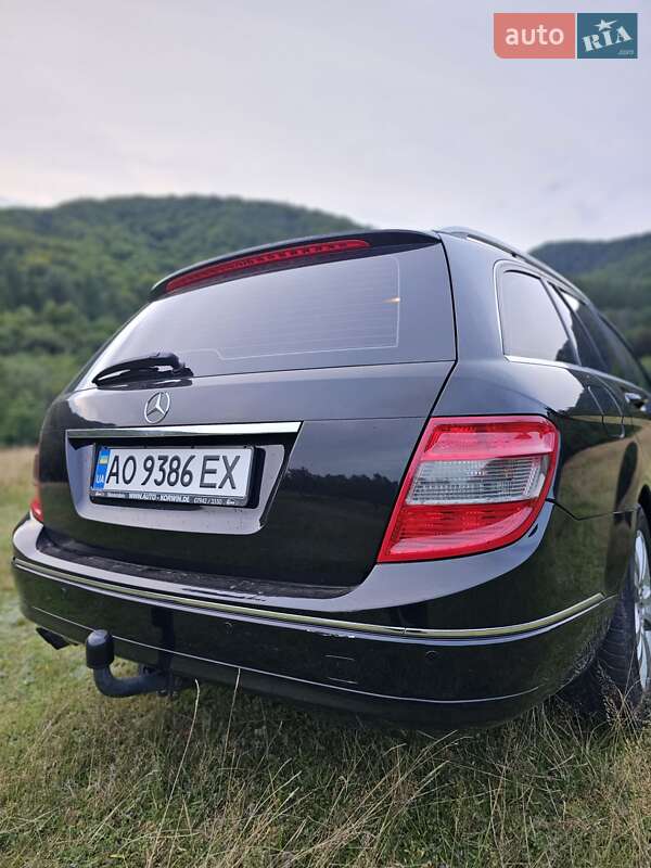Універсал Mercedes-Benz C-Class 2009 в Ужгороді фото 42 Універсал Mercedes-Benz C-Class 2009 в Ужгороді