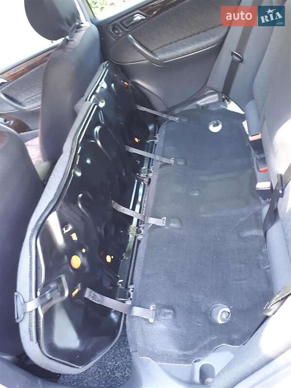 Универсал Mercedes-Benz C-Class 2002 в Новомиргороде фото 40 Универсал Mercedes-Benz C-Class 2002 в Новомиргороде