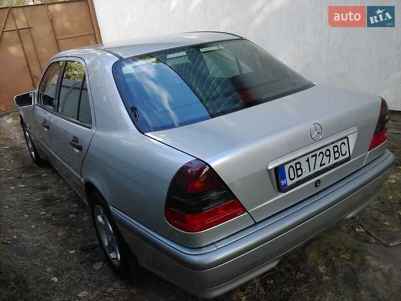 Седан Mercedes-Benz C-Class 1999 в Кропивницькому