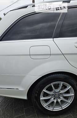 Универсал Mercedes-Benz C-Class 2014 в 