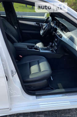 Седан Mercedes-Benz C-Class 2012 в 