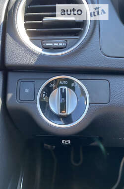 Седан Mercedes-Benz C-Class 2012 в 
