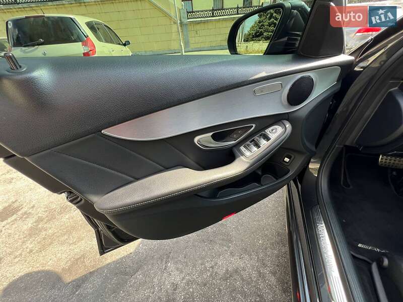 Седан Mercedes-Benz C-Class 2020 в Киеве