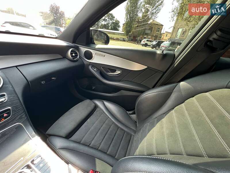 Седан Mercedes-Benz C-Class 2020 в Киеве