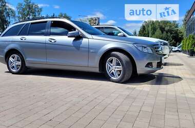 Универсал Mercedes-Benz C-Class 2010 в Турийске