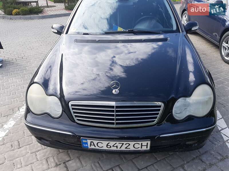 Mercedes-Benz C-Class 2003