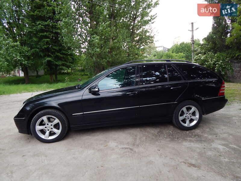 Mercedes-Benz C-Class 2006