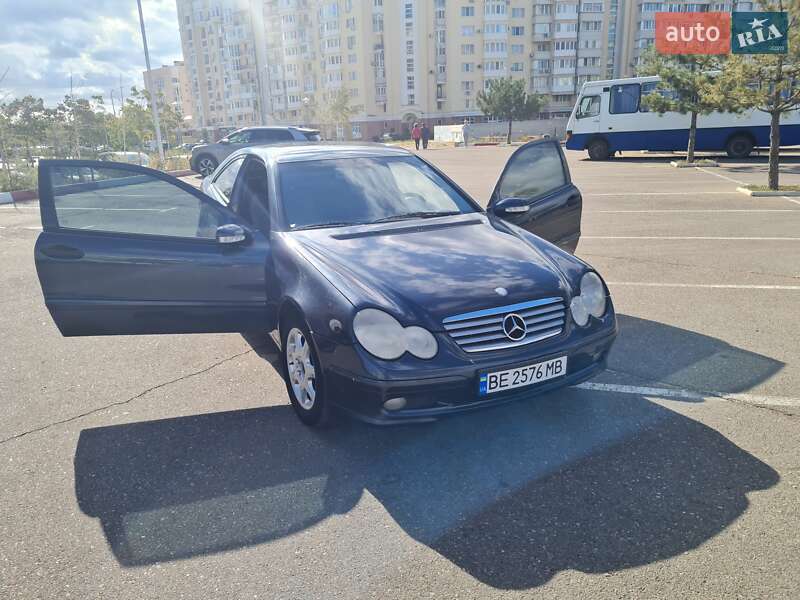 Купе Mercedes-Benz C-Class 2003 в Миколаєві