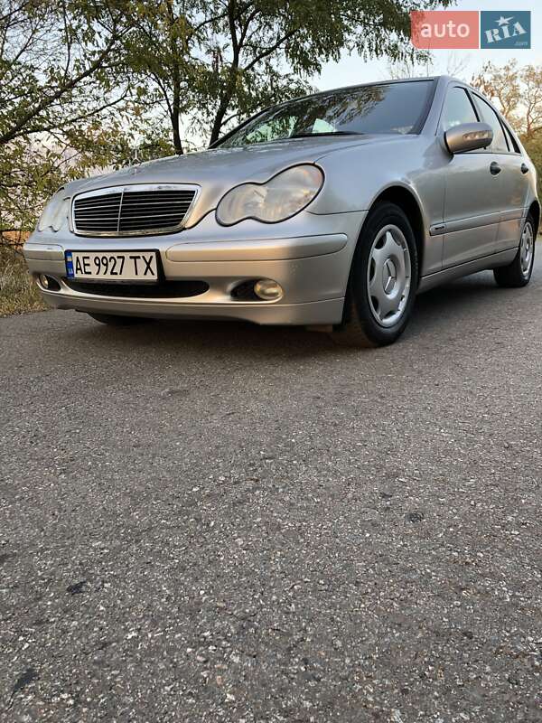 Седан Mercedes-Benz C-Class 2003 в Покровском