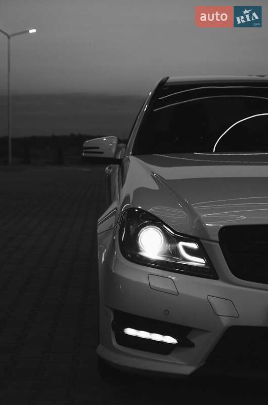 Седан Mercedes-Benz C-Class 2011 в Коростышеве фото 17 Седан Mercedes-Benz C-Class 2011 в Коростышеве