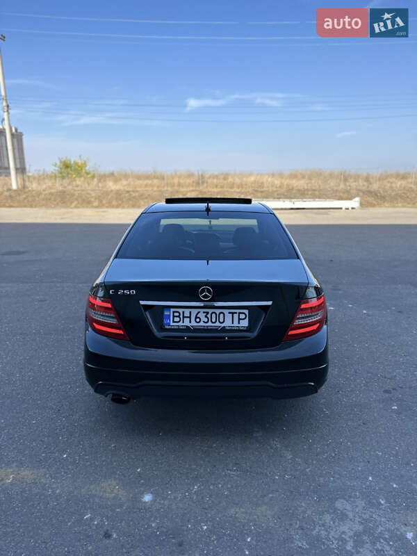 Седан Mercedes-Benz C-Class 2014 в Одессе
