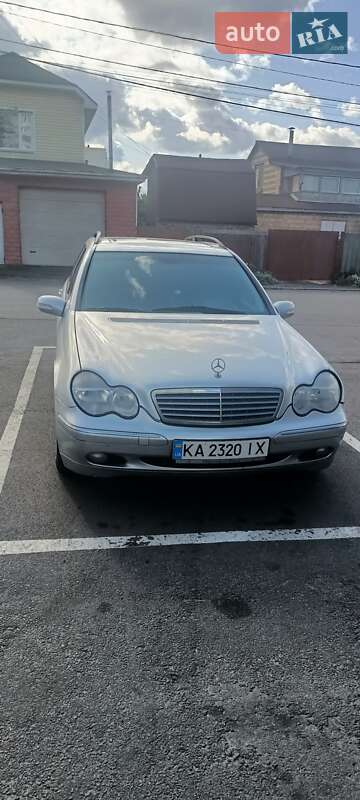 Универсал Mercedes-Benz C-Class 2002 в Киеве