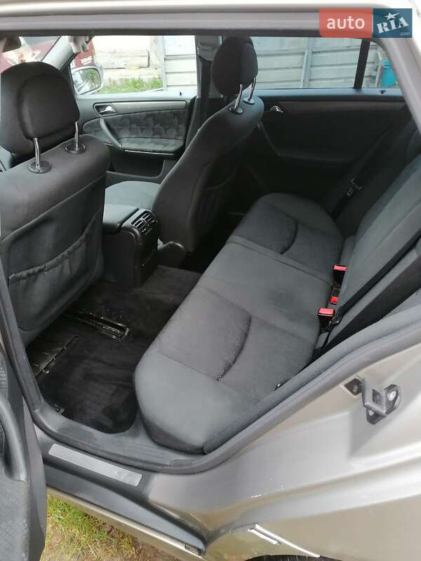 Седан Mercedes-Benz C-Class 2003 в Борщеве