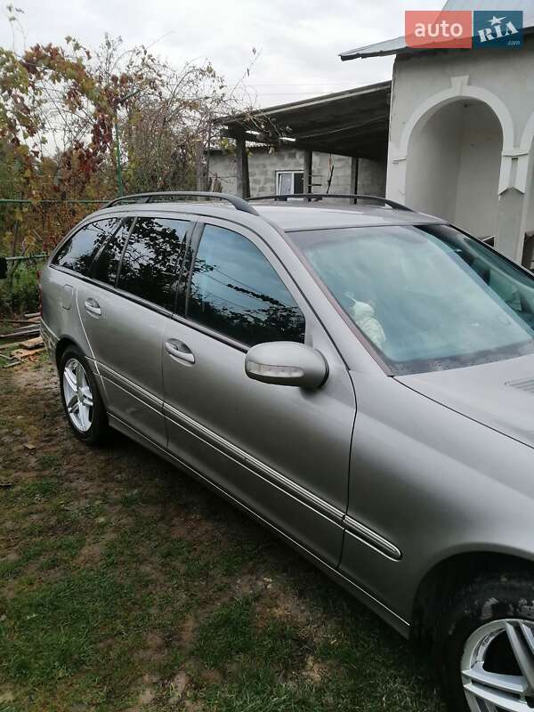 Седан Mercedes-Benz C-Class 2003 в Борщеве