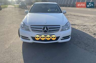 Седан Mercedes-Benz C-Class 2013 в Киеве