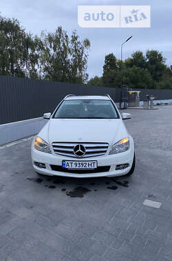 Универсал Mercedes-Benz C-Class 2009 в Ивано-Франковске