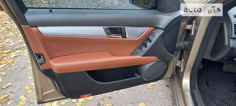 Універсал Mercedes-Benz C-Class 2008 в Ковелі фото 22 Універсал Mercedes-Benz C-Class 2008 в Ковелі