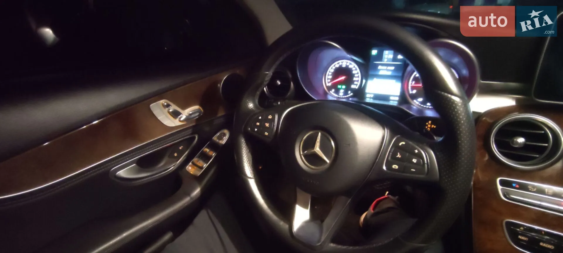 2016 Mercedes-Benz C-klasse - мініатюра 28
