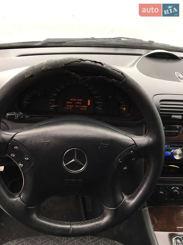 Седан Mercedes-Benz C-Class 2003 в Ковеле